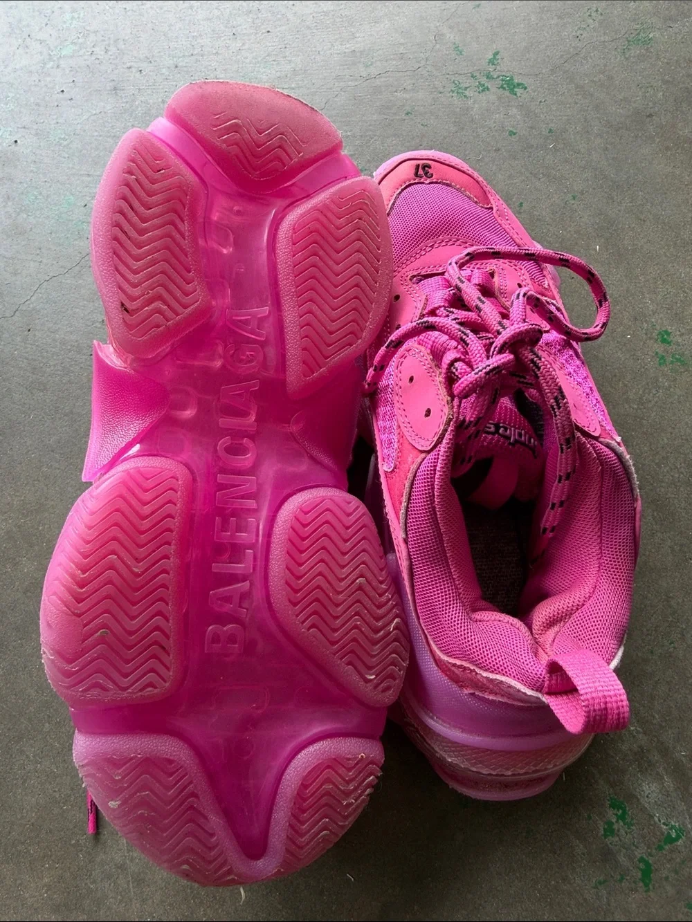 Balenciaga Triple S Sneaker in Hot Pink